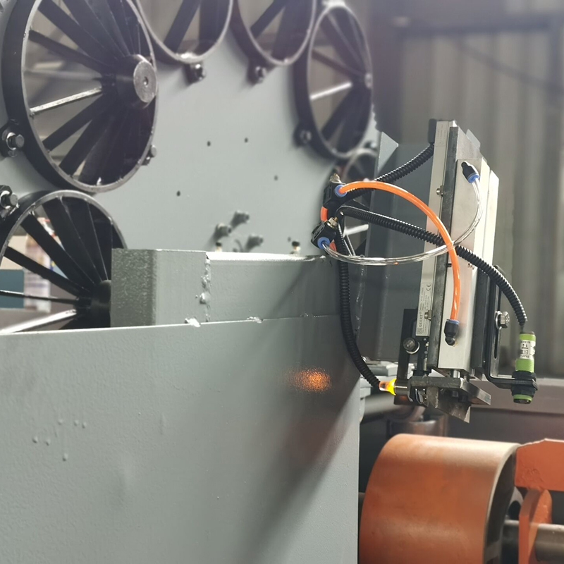 KTM微型拉桿式直線位移傳感器用于全自動破竹機位移測量